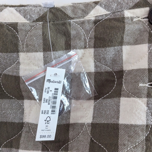 Sold! NWT Curvy Quilted High Rise Flannel Mini Skirt in Gingham Check - Picture 8 of 15